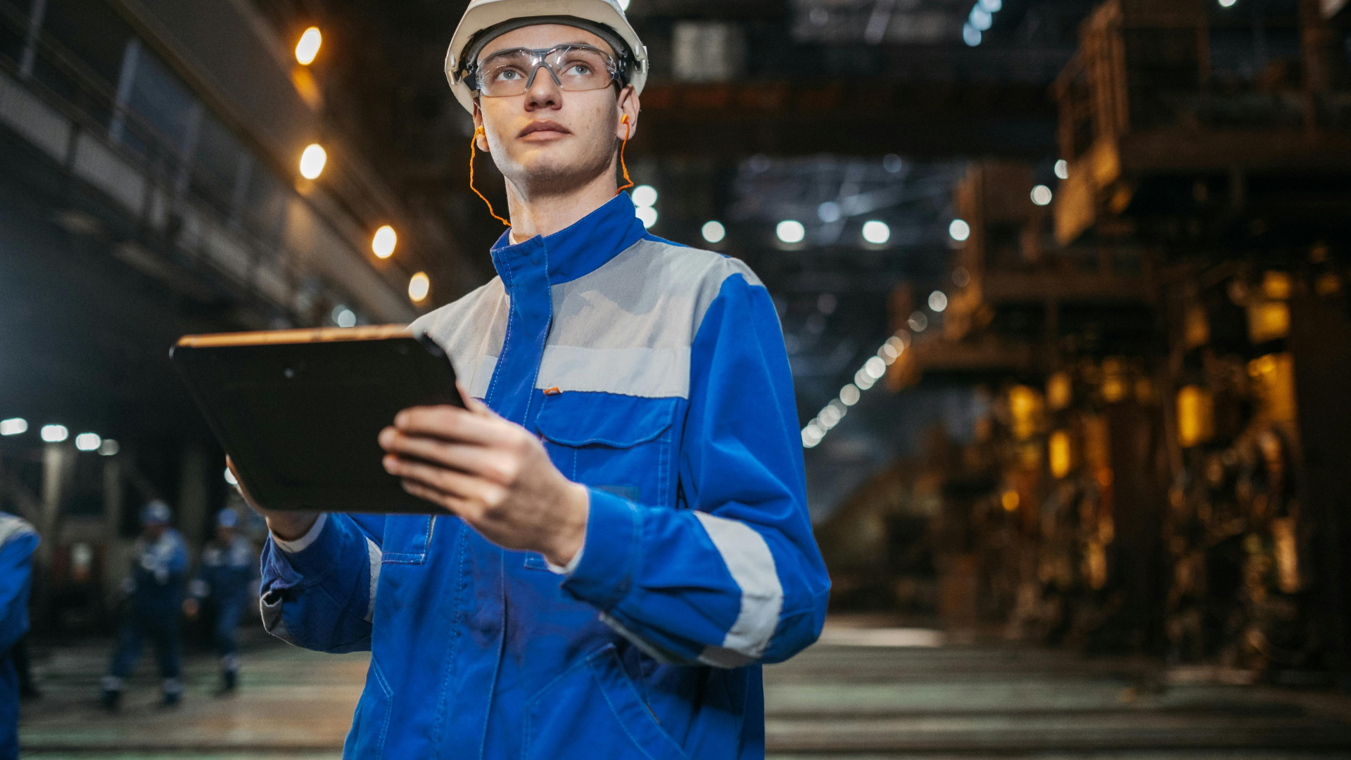 Equipo de ingeniería industrial y maquila